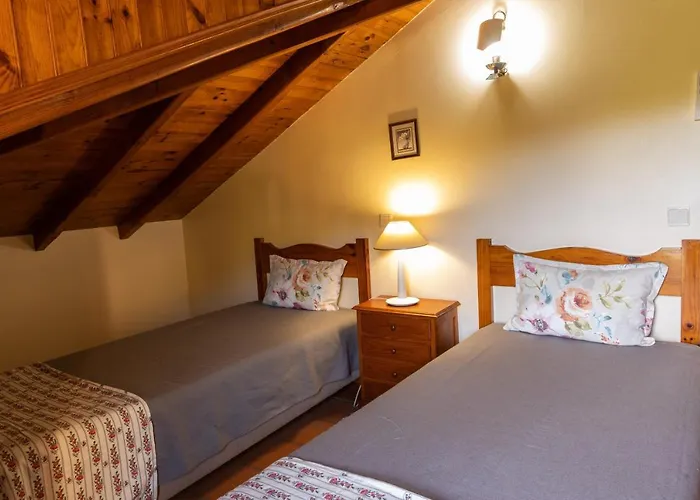 شقة فندقية Quinta Do Crestelo 4*