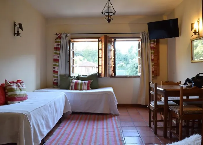 Quinta Do Crestelo سيا