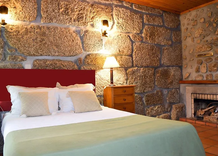 شقة فندقية Quinta Do Crestelo 4*